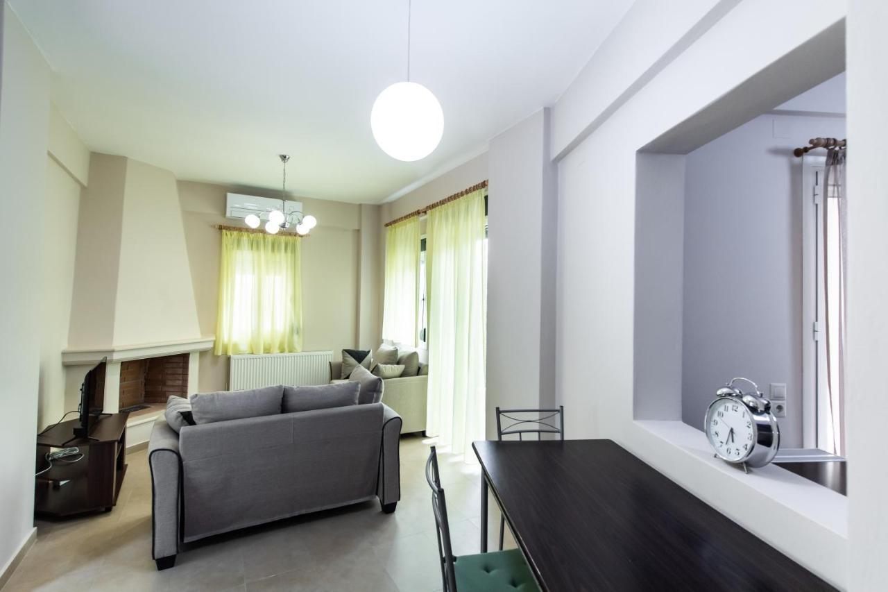 Nikiana Two Bedroom Apartment Bagian luar foto