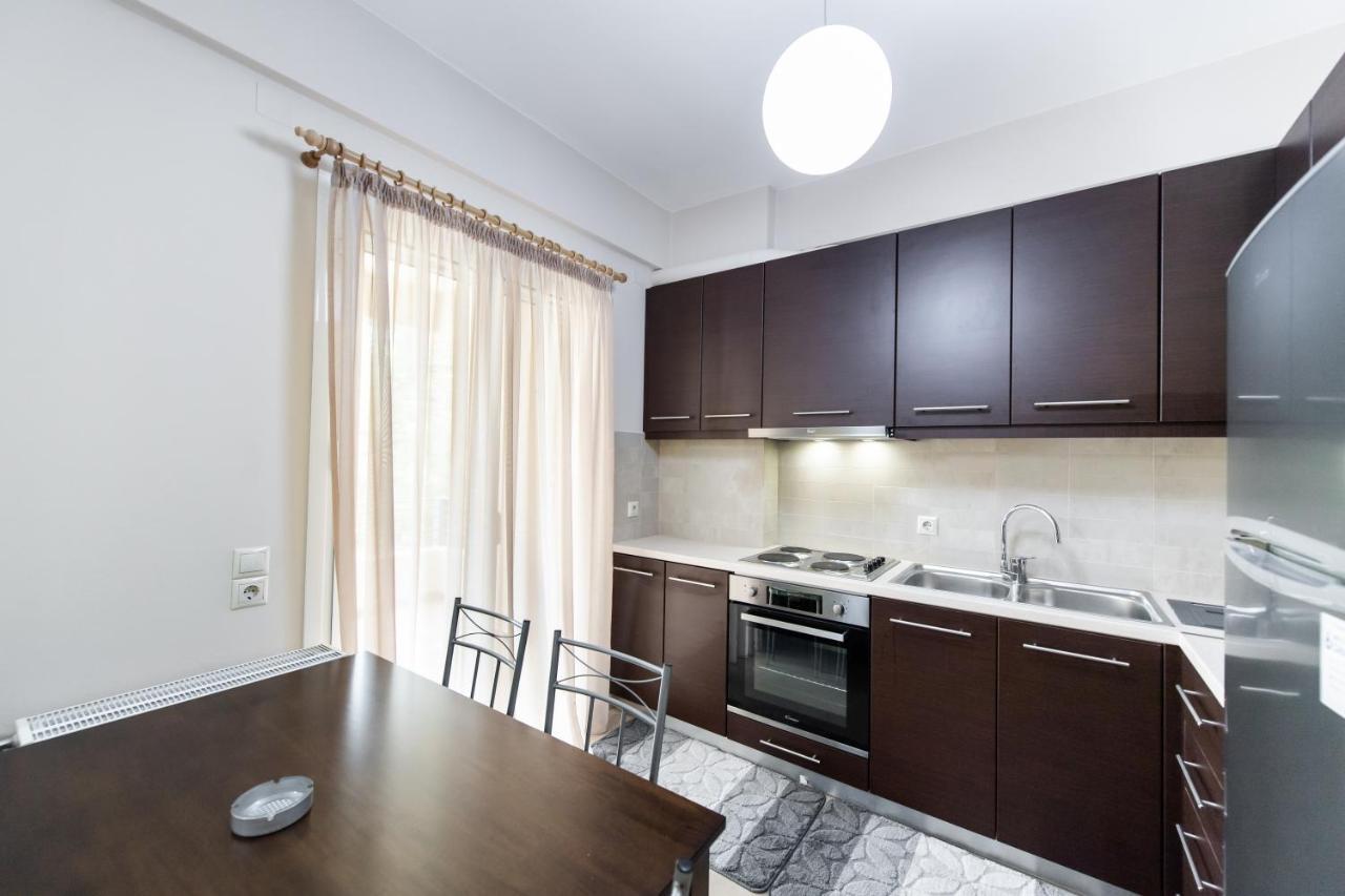 Nikiana Two Bedroom Apartment Bagian luar foto