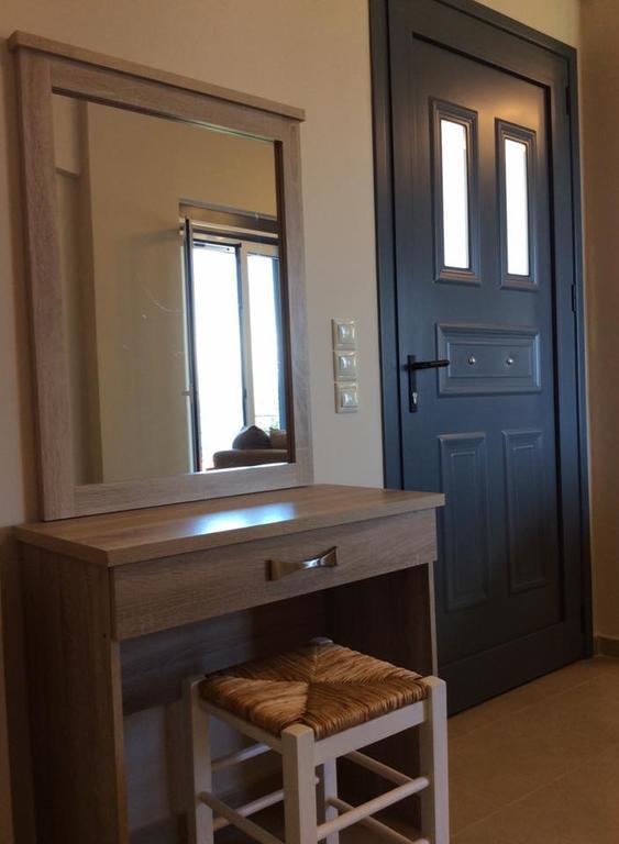 Nikiana Two Bedroom Apartment Bagian luar foto